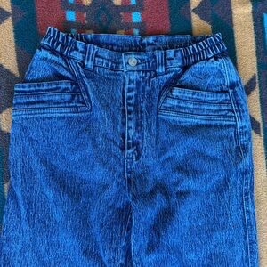 High Rise Blue Jeans Elastic Waist, acid wash, size small 26